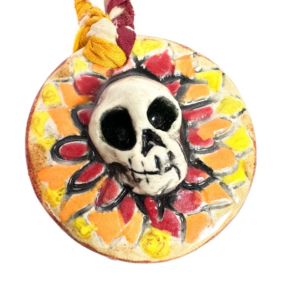 Sculpted Ceramic Skull Necklace with Recycled Silk and Crystal Adjustable Length - Picture 5 of 11